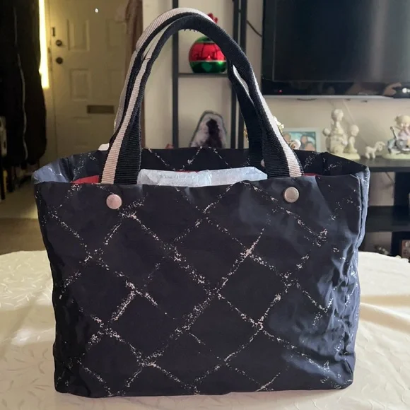 Chanel Travel Line Tote Bag - Picture 2 of 16